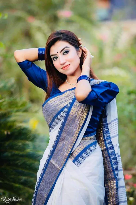 Sari Combo Gift Set with Jewelry